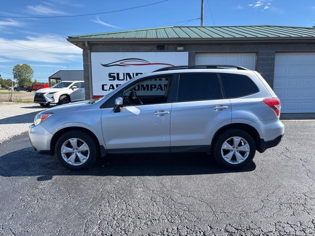 2016 SUBARU Forester