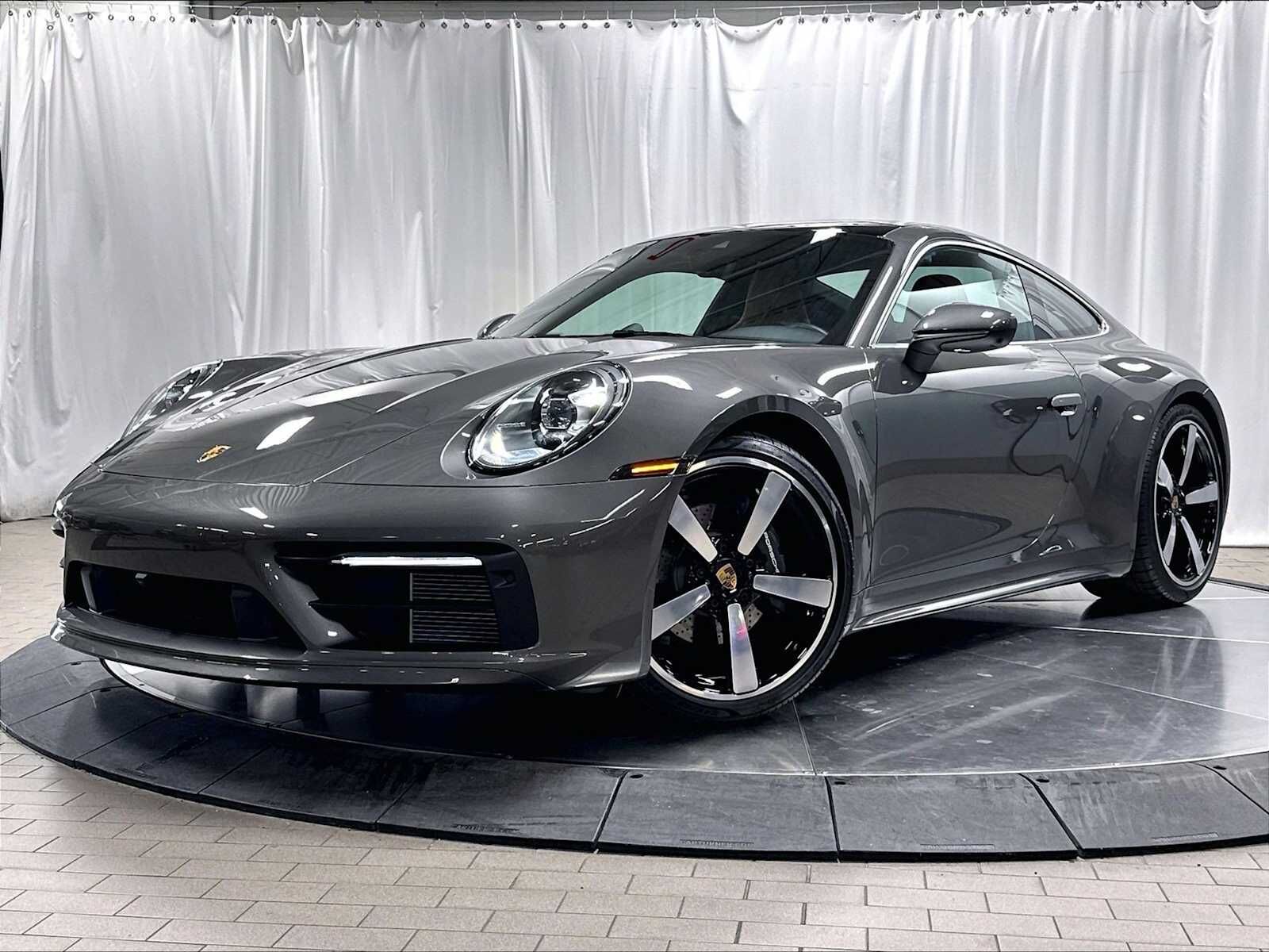 2024 PORSCHE 911