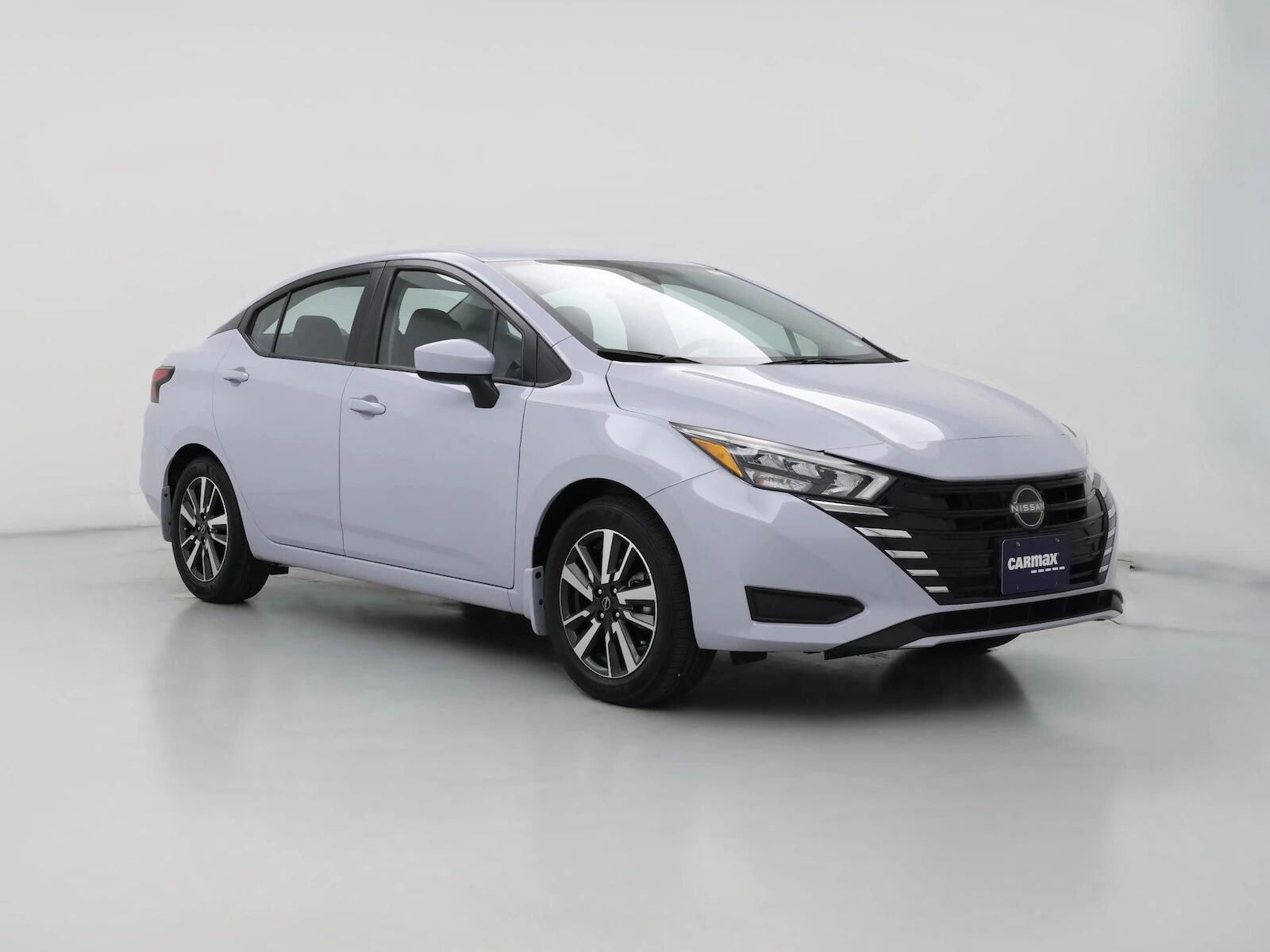 2025 NISSAN Versa