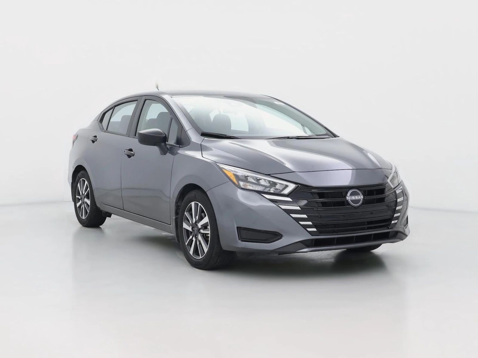 2025 NISSAN Versa