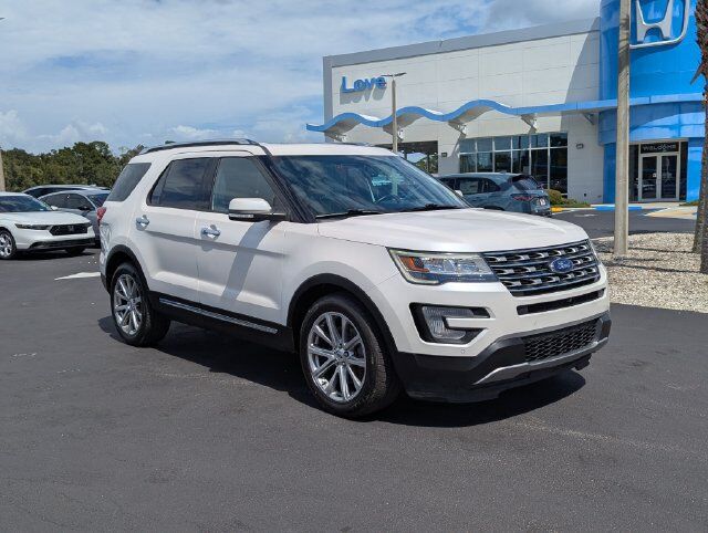 2017 FORD Explorer