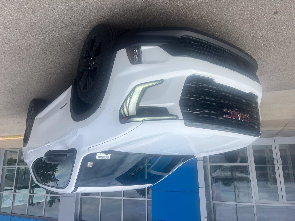 2027 GMC Acadia