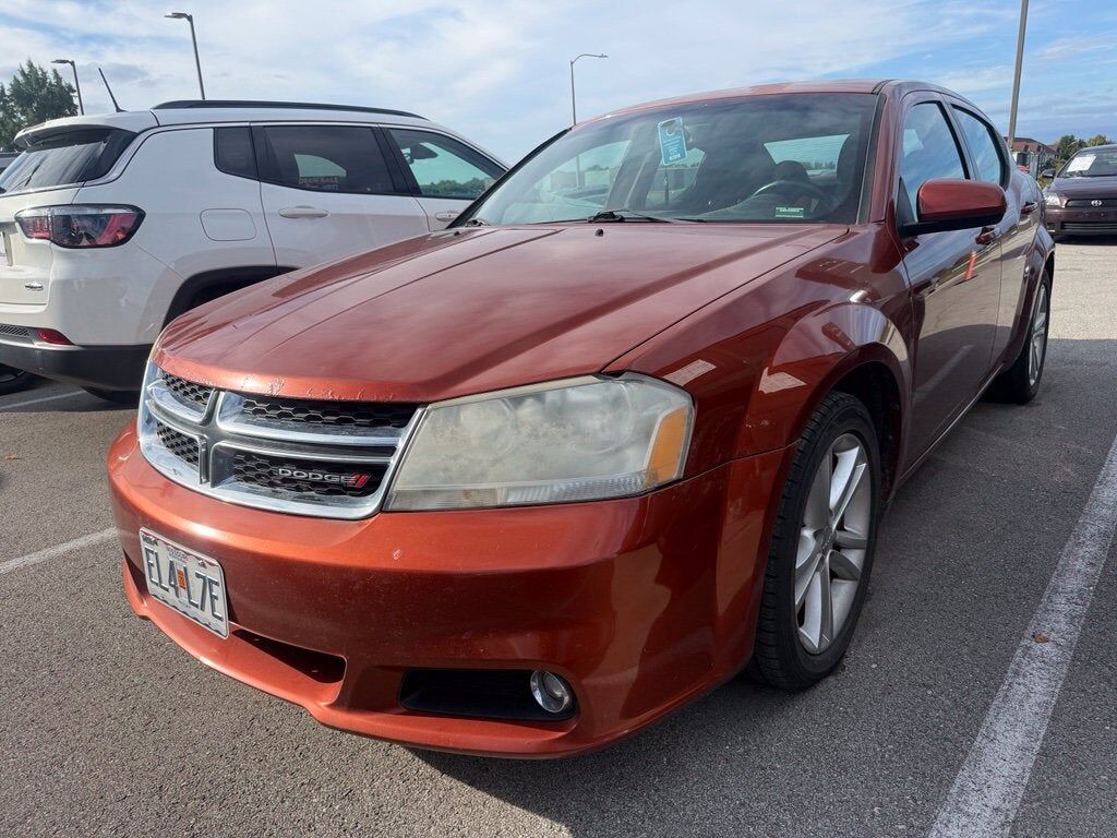 2012 DODGE Avenger