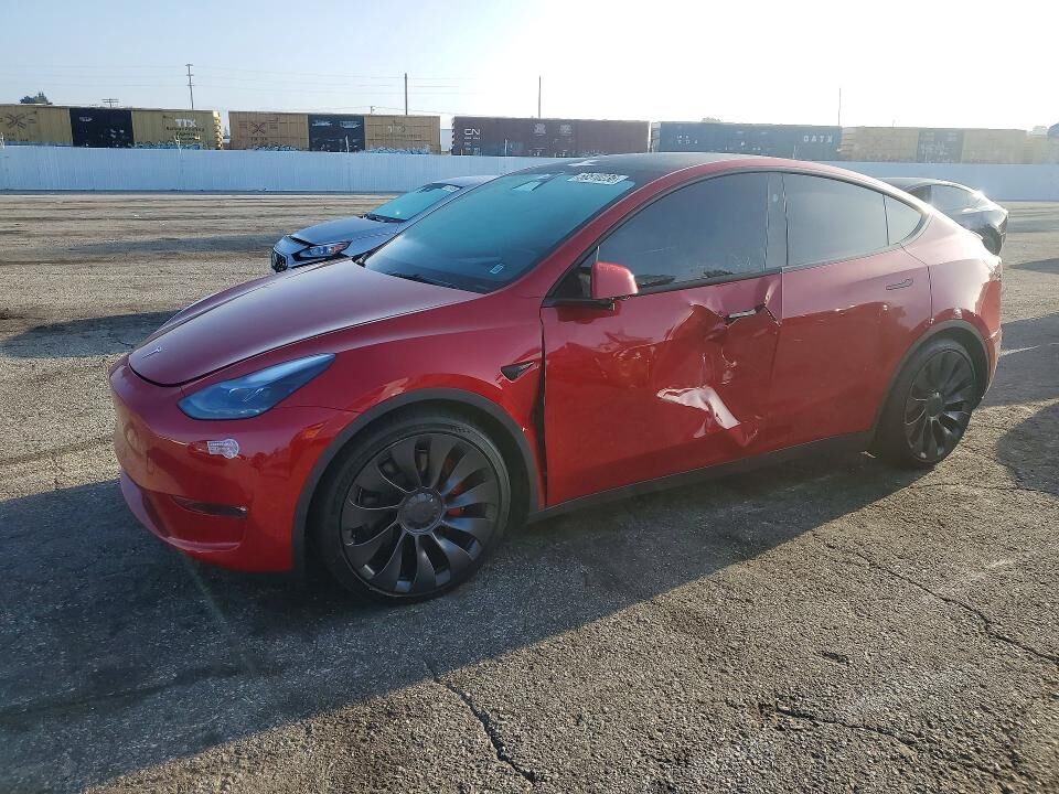 2023 TESLA Model Y
