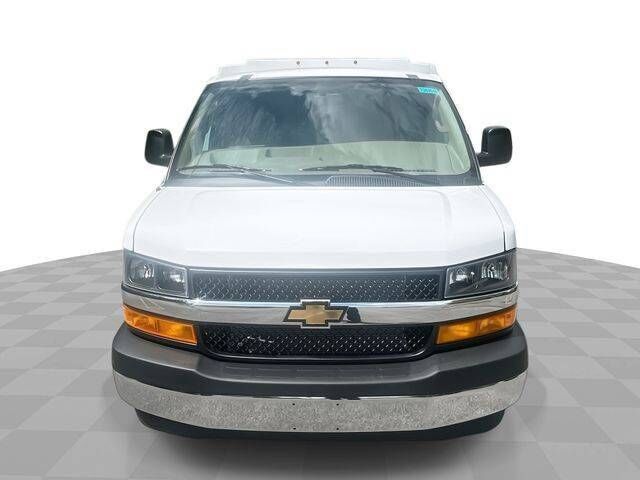 2026 CHEVROLET Express