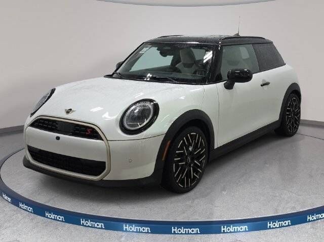 2025 MINI Hardtop