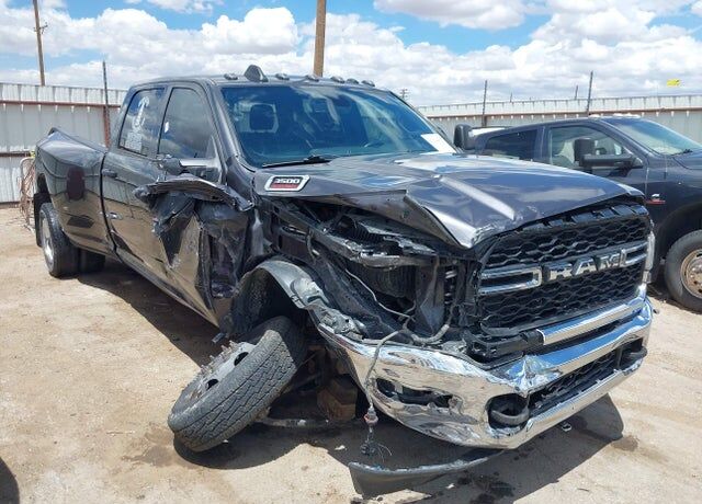 2023 RAM 3500