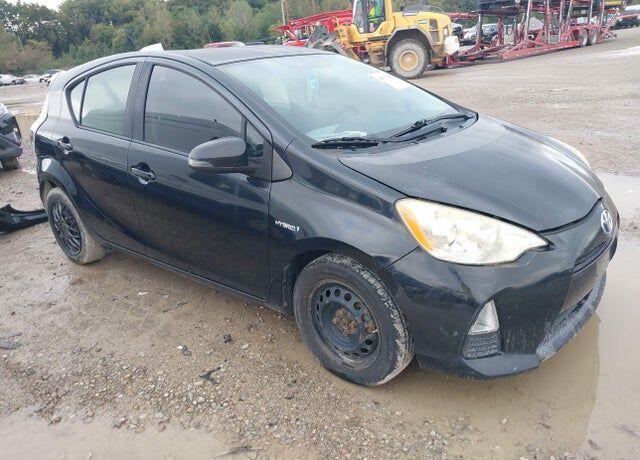 2012 TOYOTA Prius
