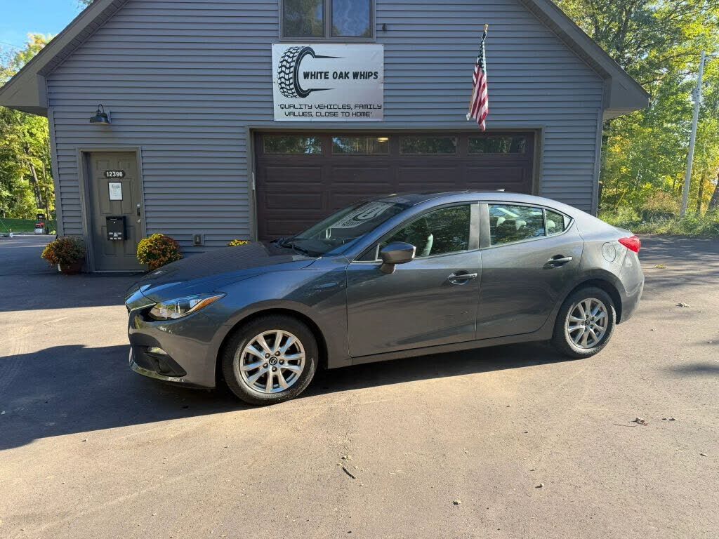 2016 MAZDA Mazda3
