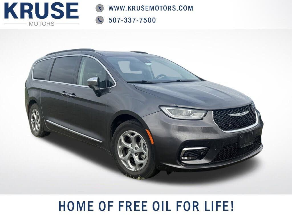 2023 CHRYSLER Pacifica