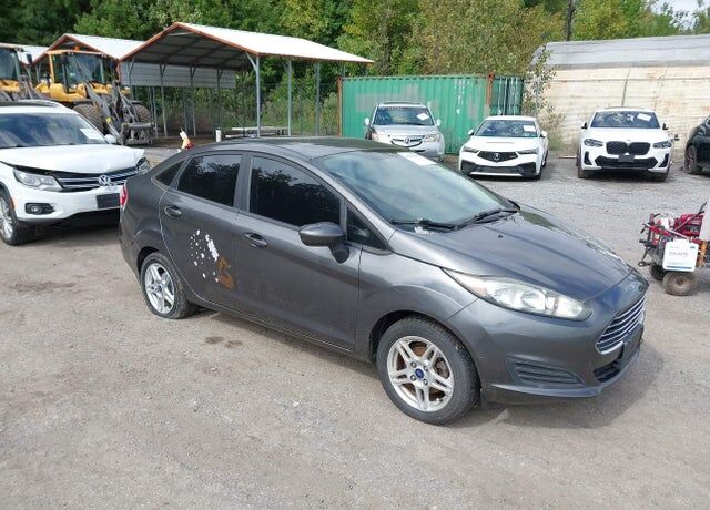 2017 FORD Fiesta