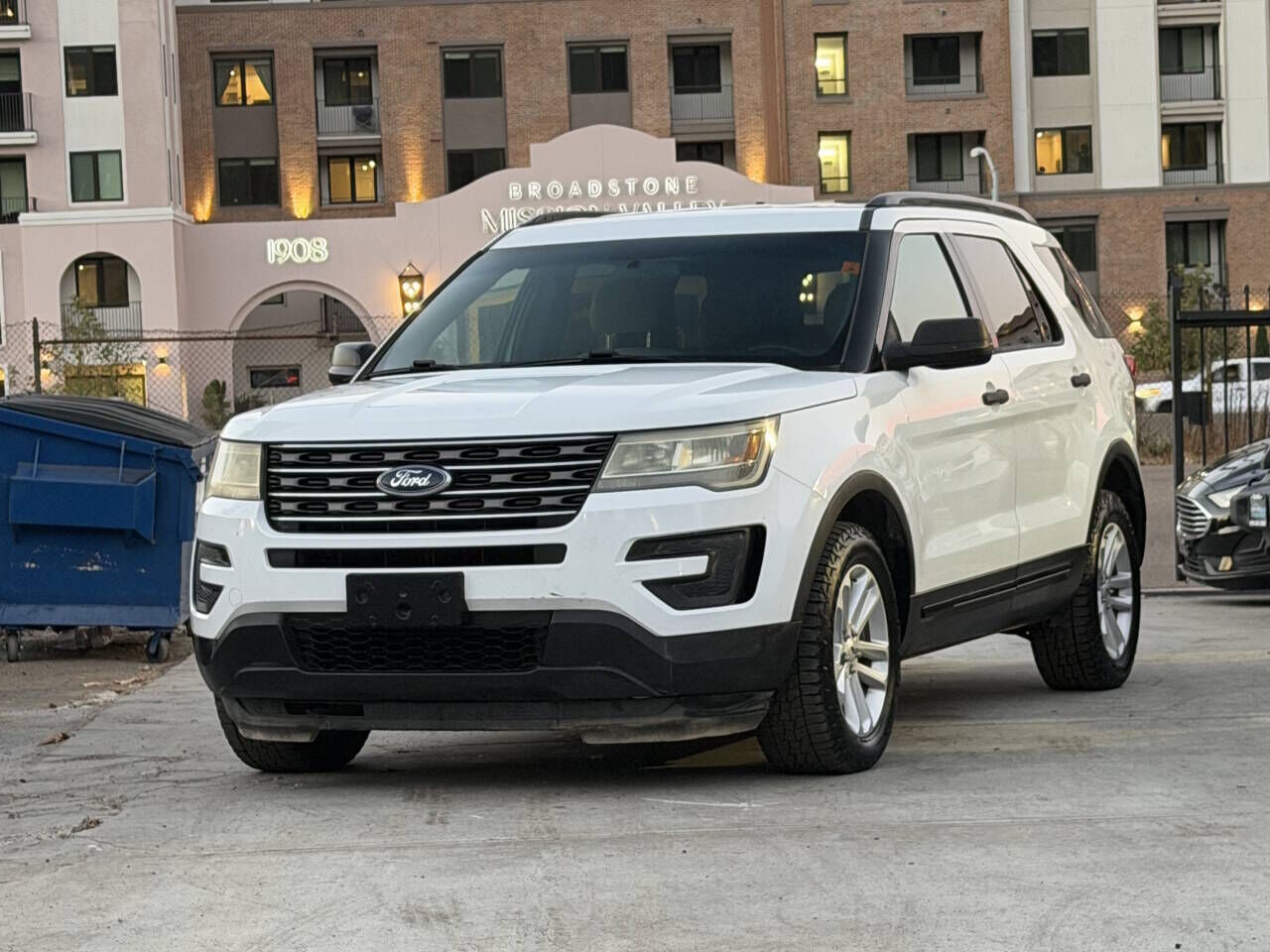 2016 FORD Explorer