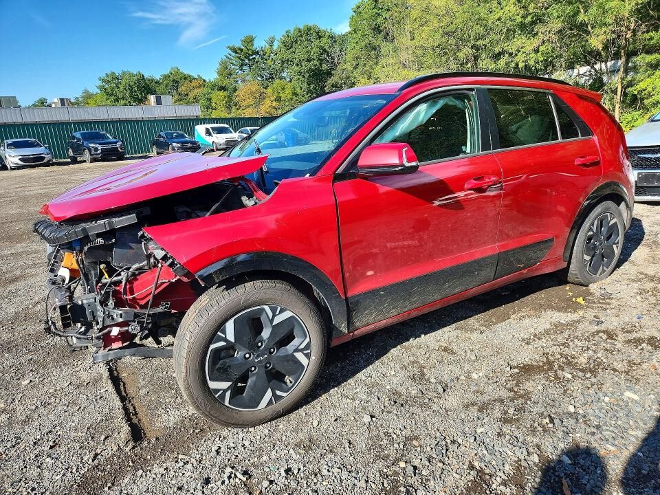 2023 KIA Niro