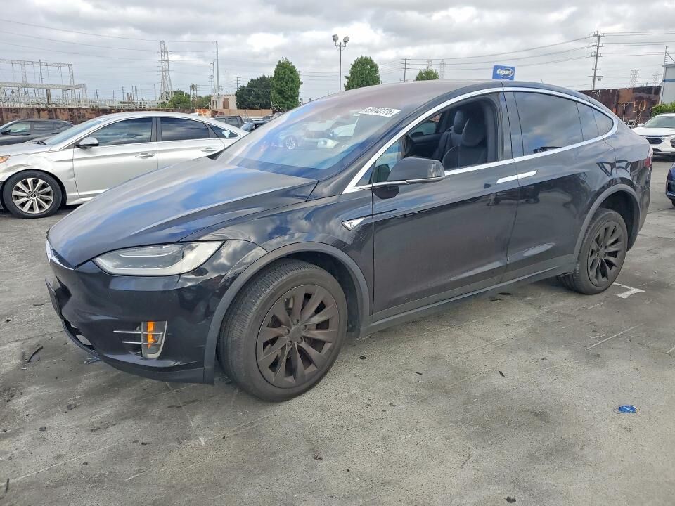 2016 TESLA Model X