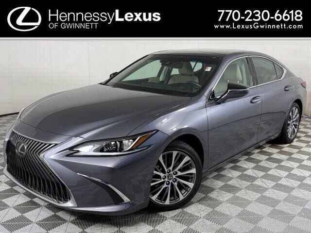2019 LEXUS ES
