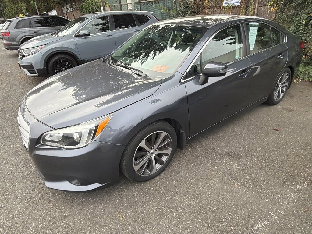 2015 SUBARU Legacy