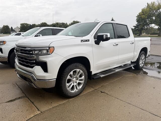 2023 CHEVROLET Silverado