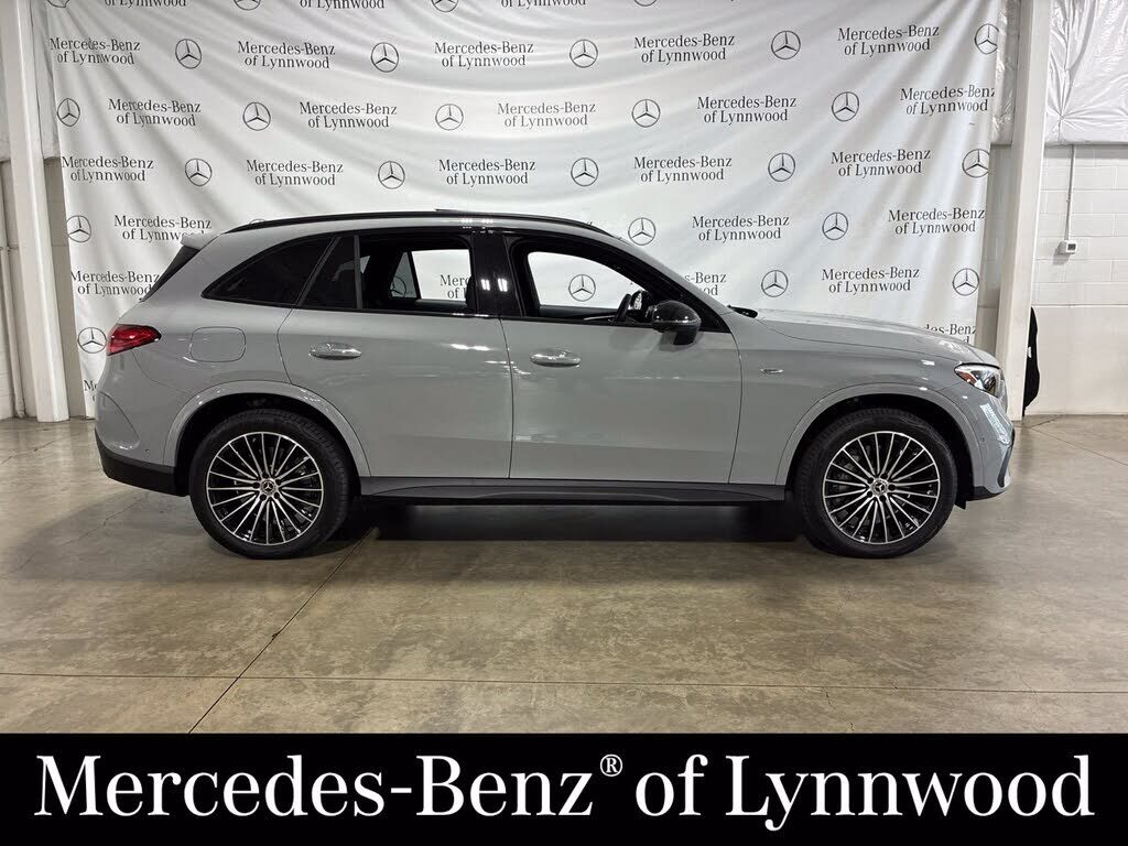 2025 Mercedes-Benz GLC-Class