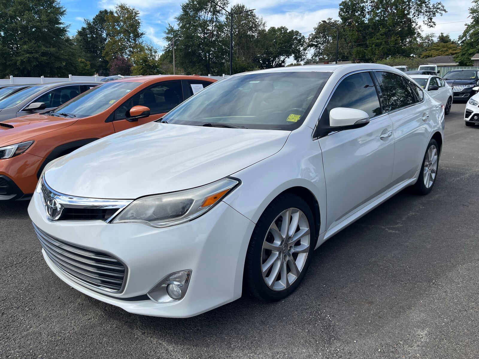 2013 TOYOTA Avalon