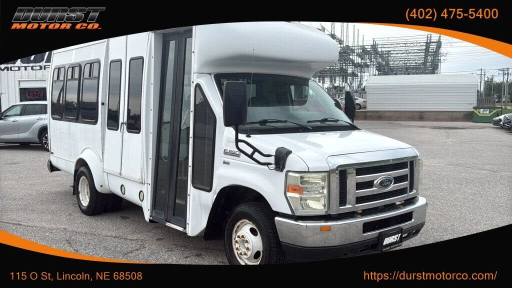 2010 FORD E-350
