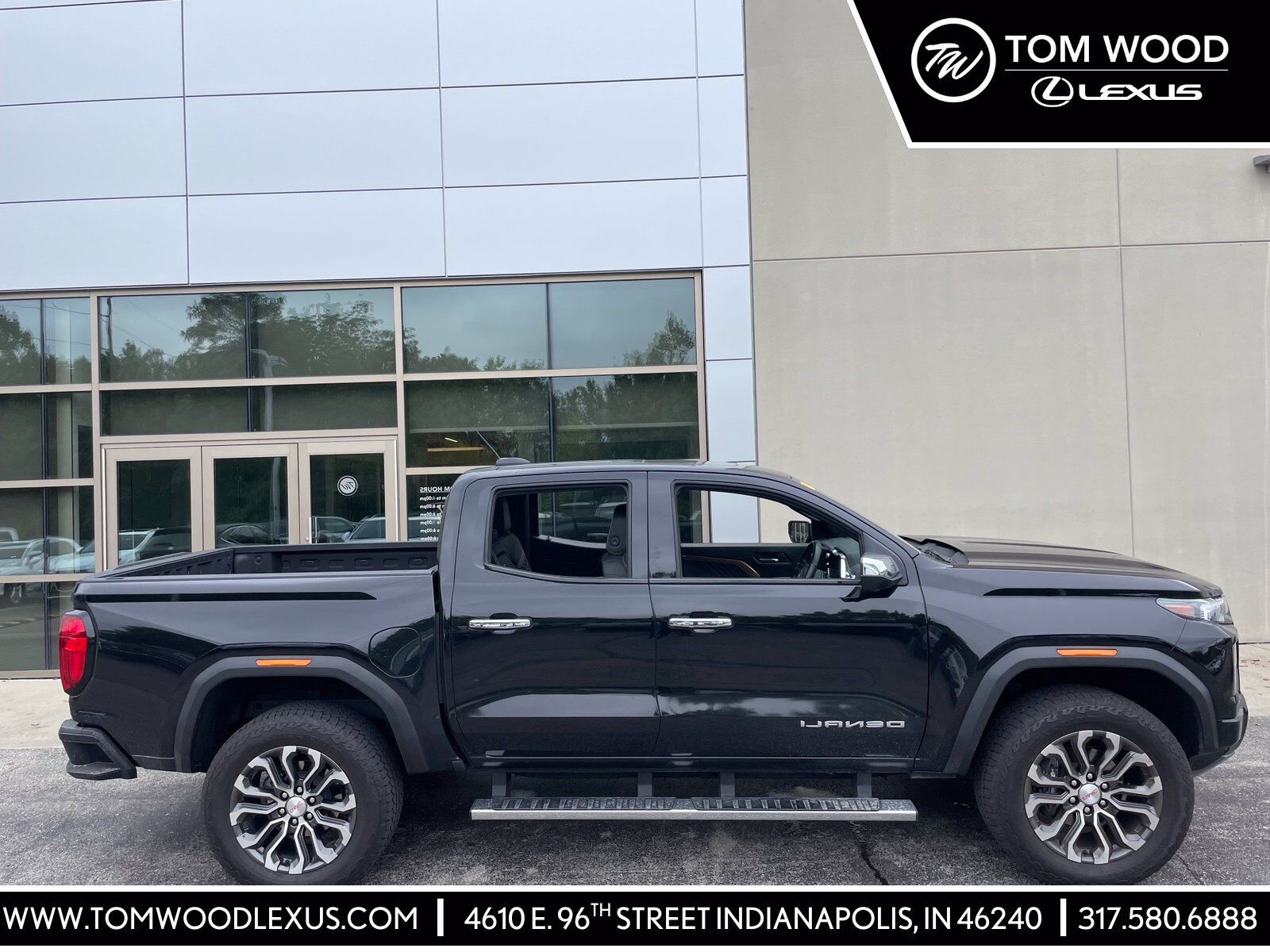 2025 GMC Canyon