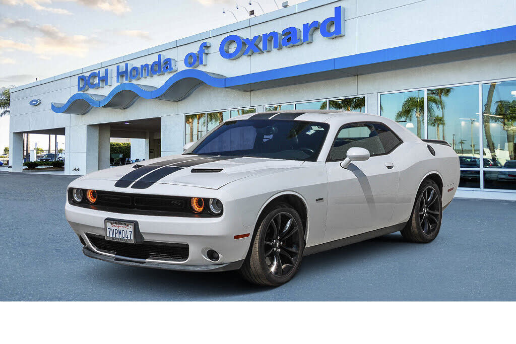 2016 DODGE Challenger