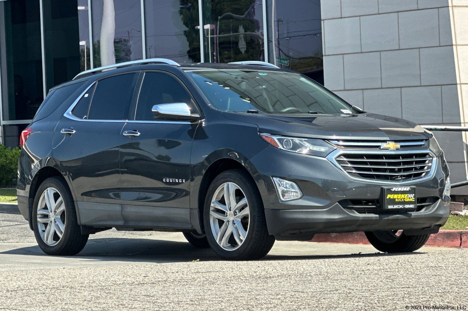 2018 CHEVROLET Equinox