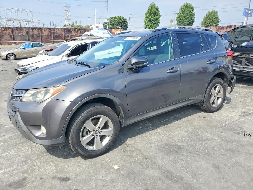 2015 TOYOTA RAV4