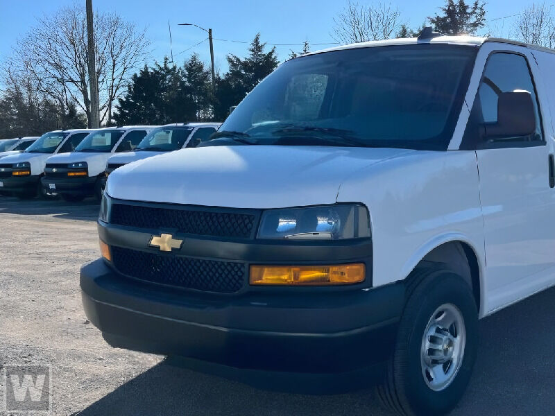 2025 CHEVROLET Express