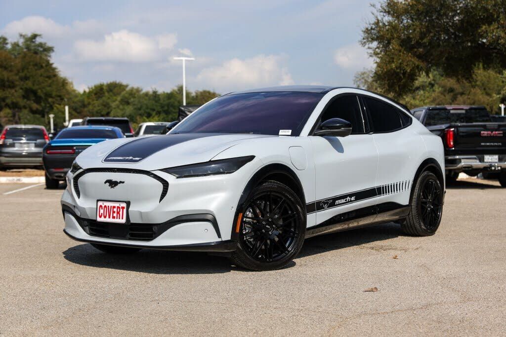 2021 FORD Mach-E