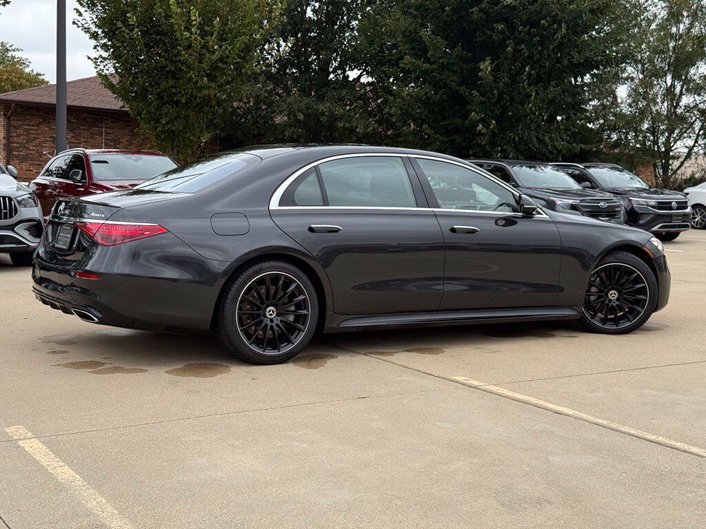 2022 Mercedes-Benz S-Class