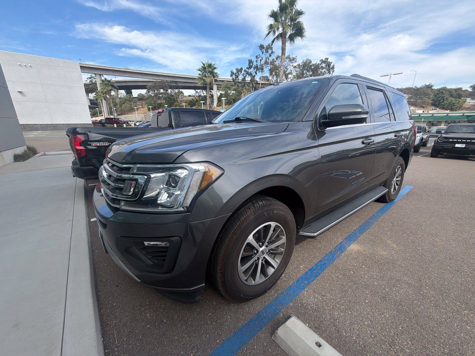 2021 FORD Expedition