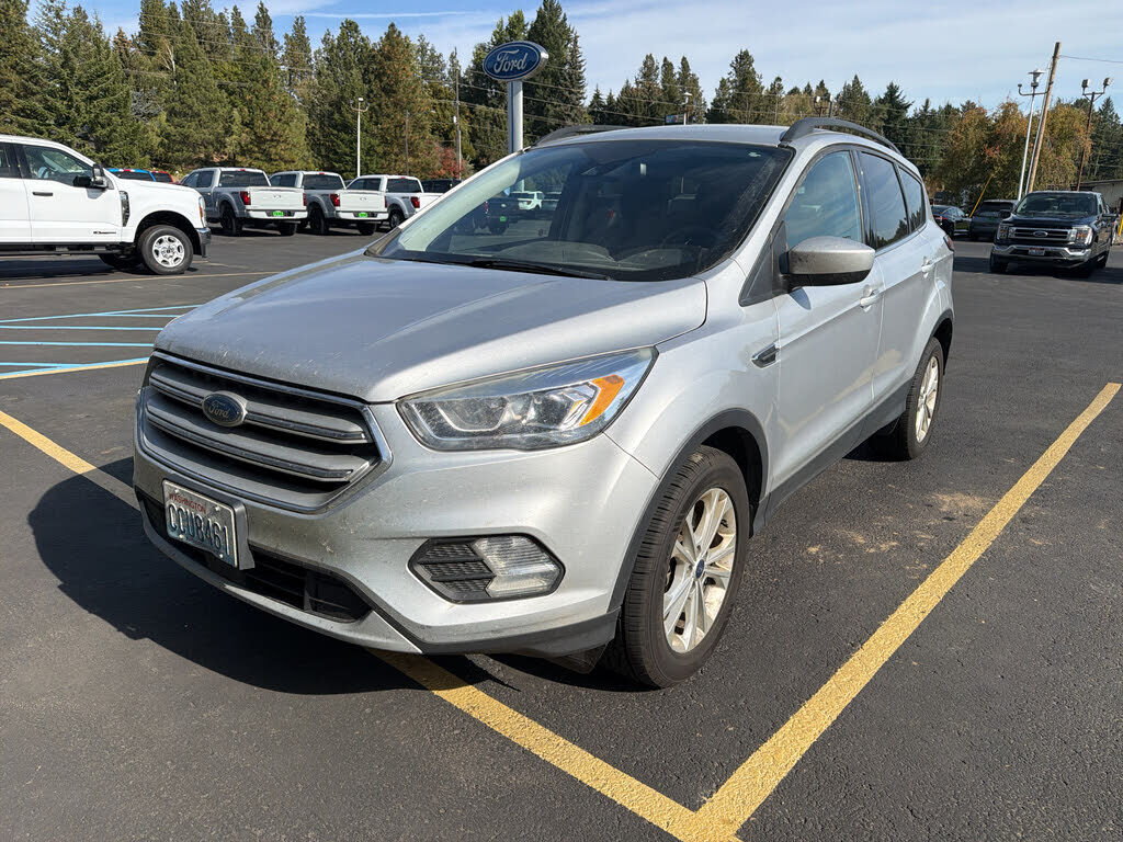 2018 FORD Escape