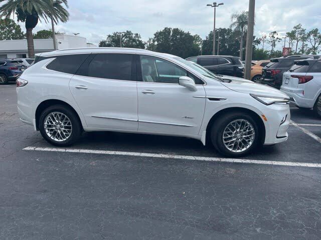 2023 BUICK Enclave