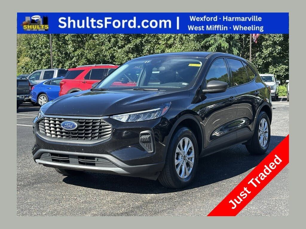 2025 FORD Escape