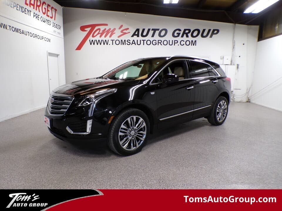 2017 CADILLAC XT5