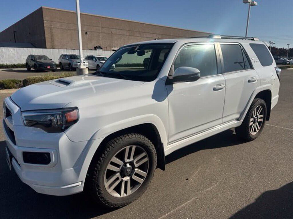 2024 TOYOTA 4-Runner