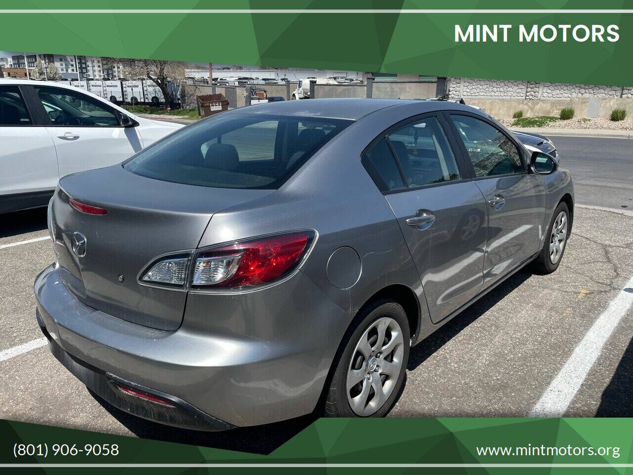2010 MAZDA Mazda3