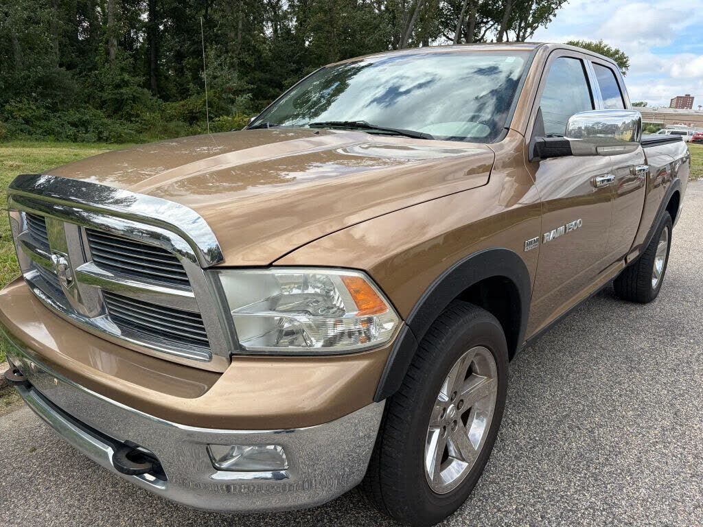 2011 DODGE Ram