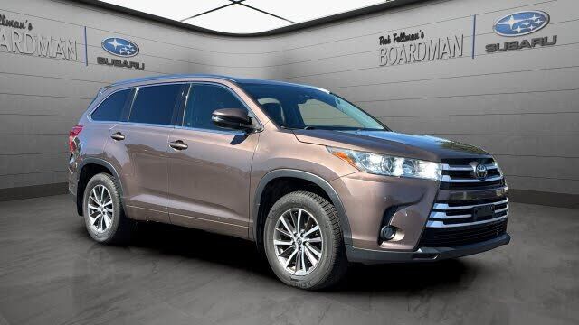 2017 TOYOTA Highlander