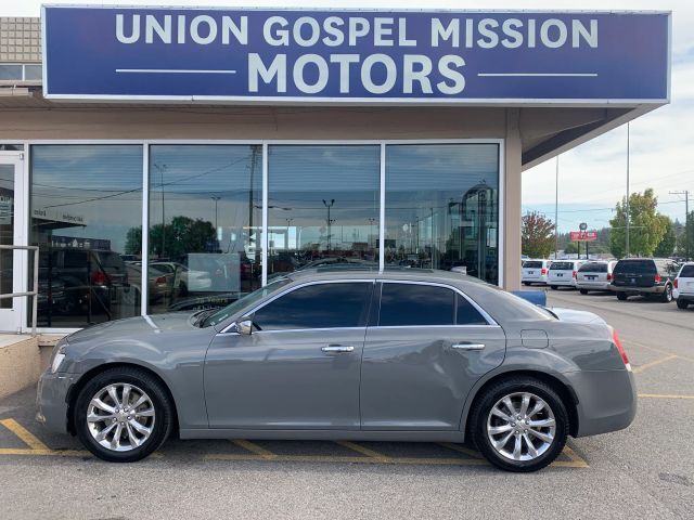 2018 CHRYSLER 300
