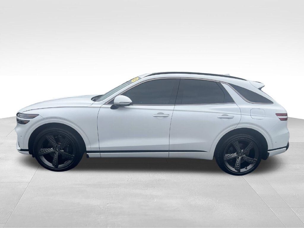 2023 GENESIS GV70