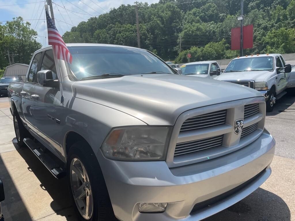 2010 DODGE Ram