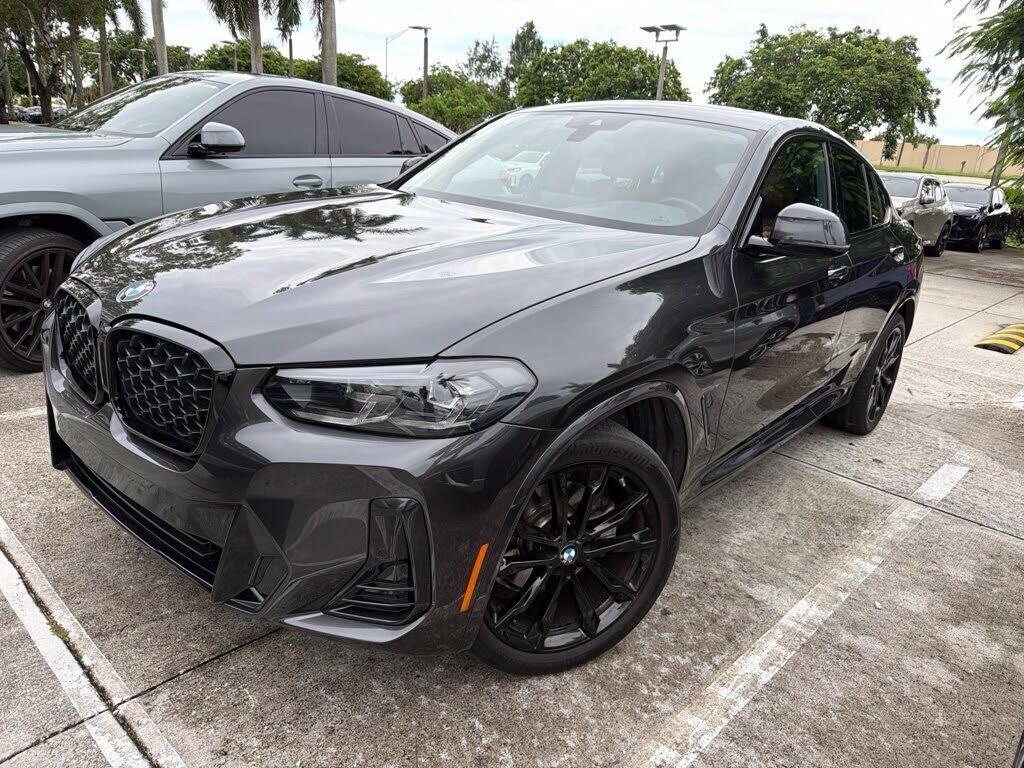 2024 BMW X4