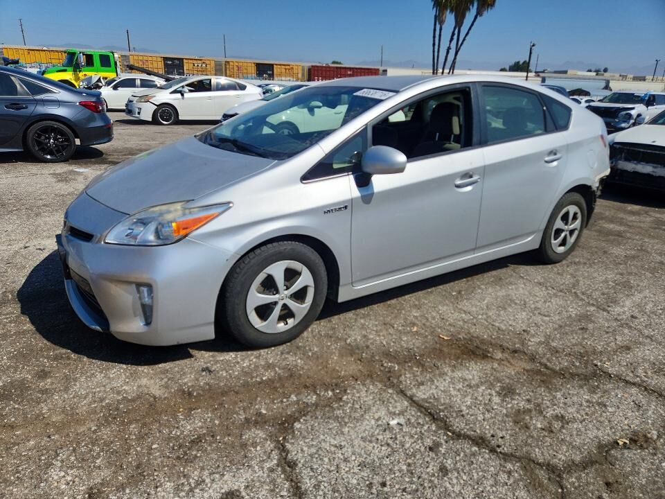 2015 TOYOTA PRIUS