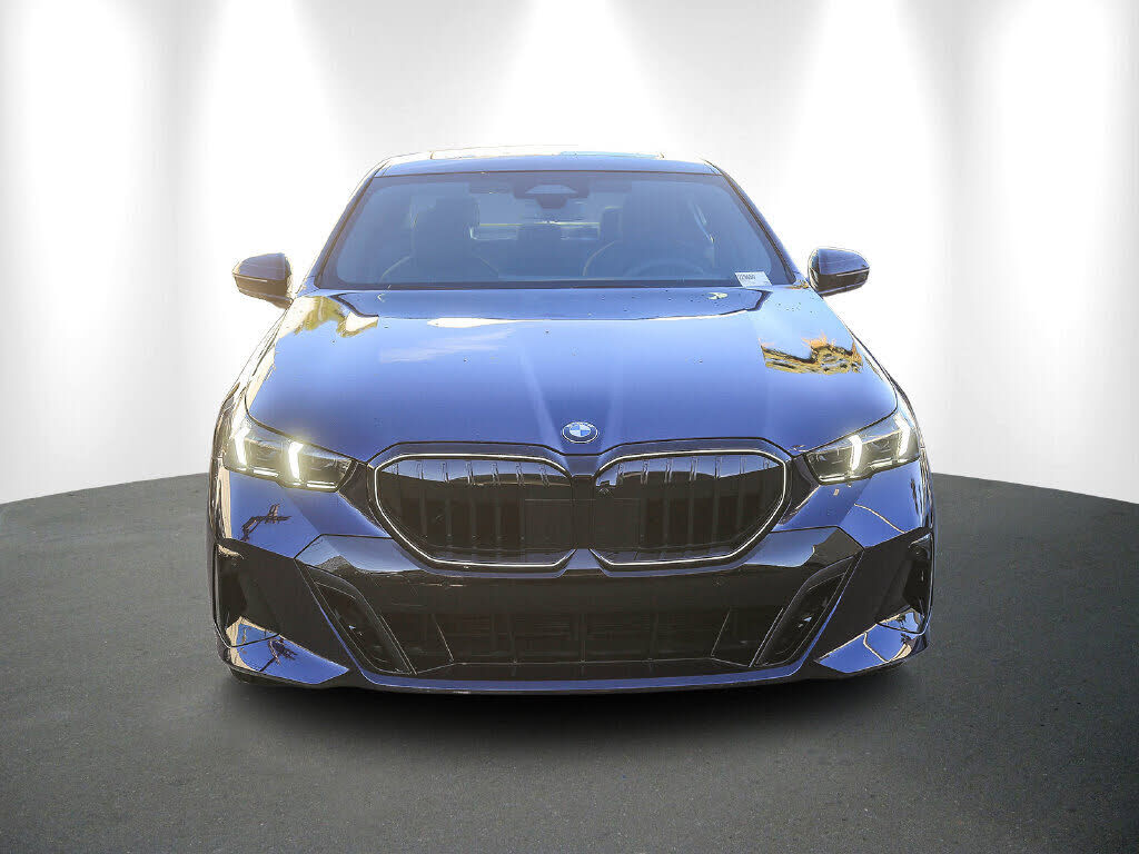 2026 BMW 530i