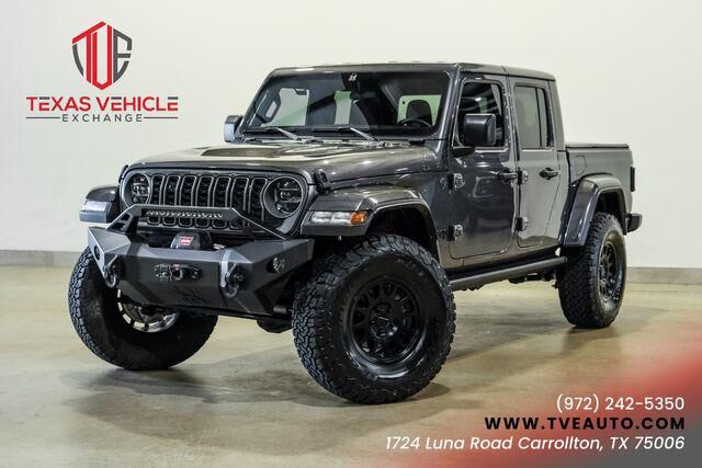 2025 JEEP Gladiator