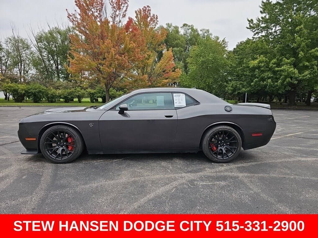 2016 DODGE Challenger