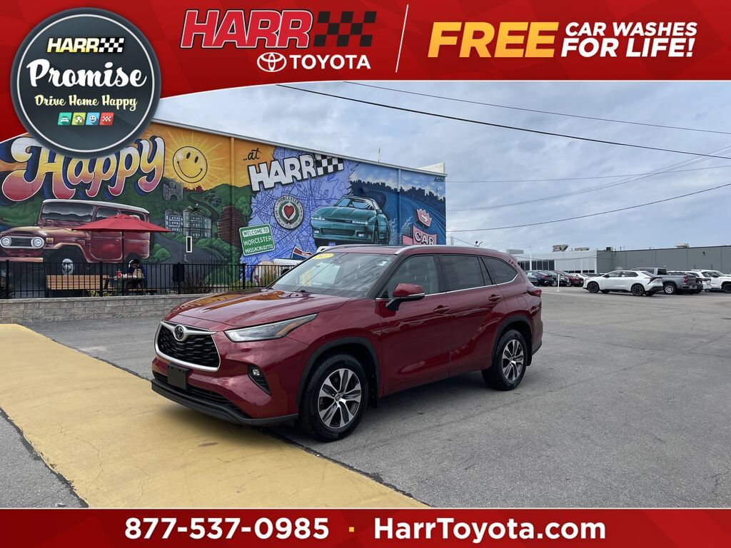 2022 TOYOTA Highlander