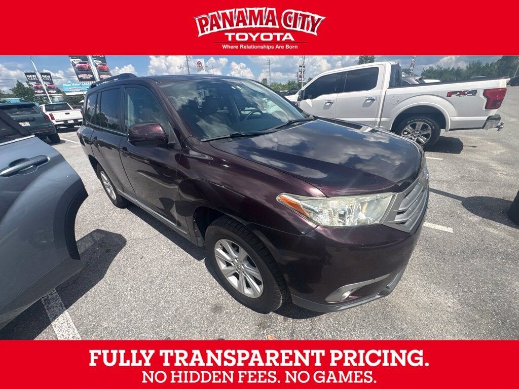 2011 TOYOTA Highlander